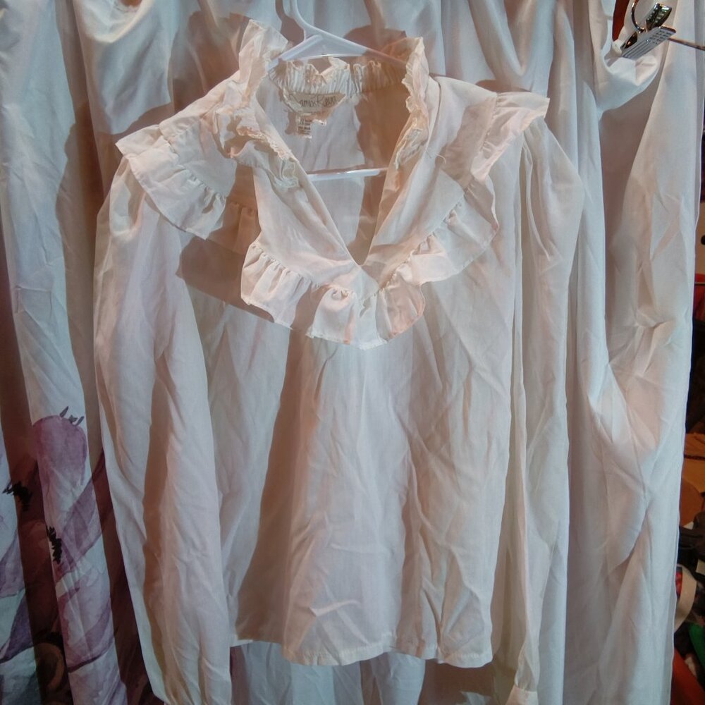 James Reva white ruffle blouse size 7/8